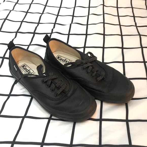 all black keds